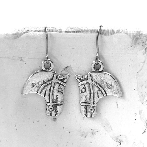 Miniature Horse Head Horse back riding Horse lover gift Charm Earrings - Picture 1 of 2